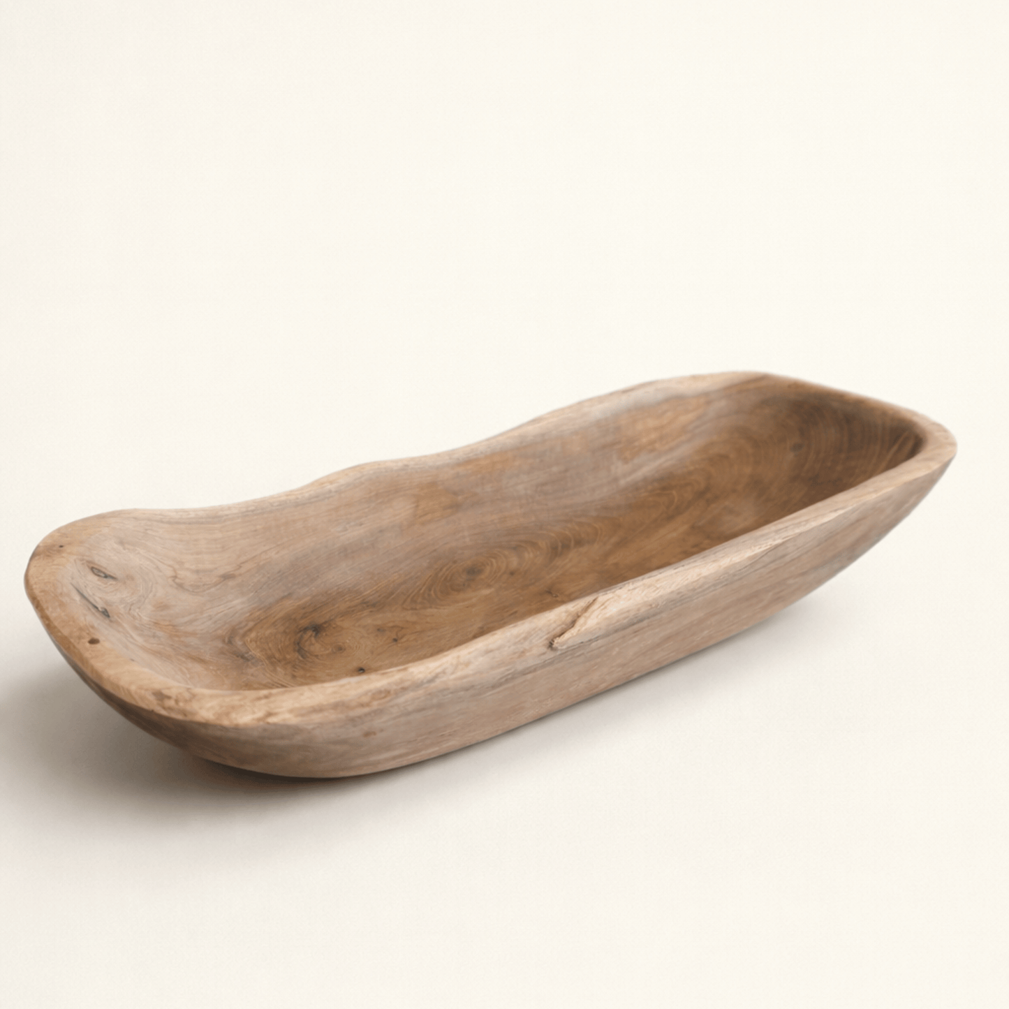 Serving dish in teak root