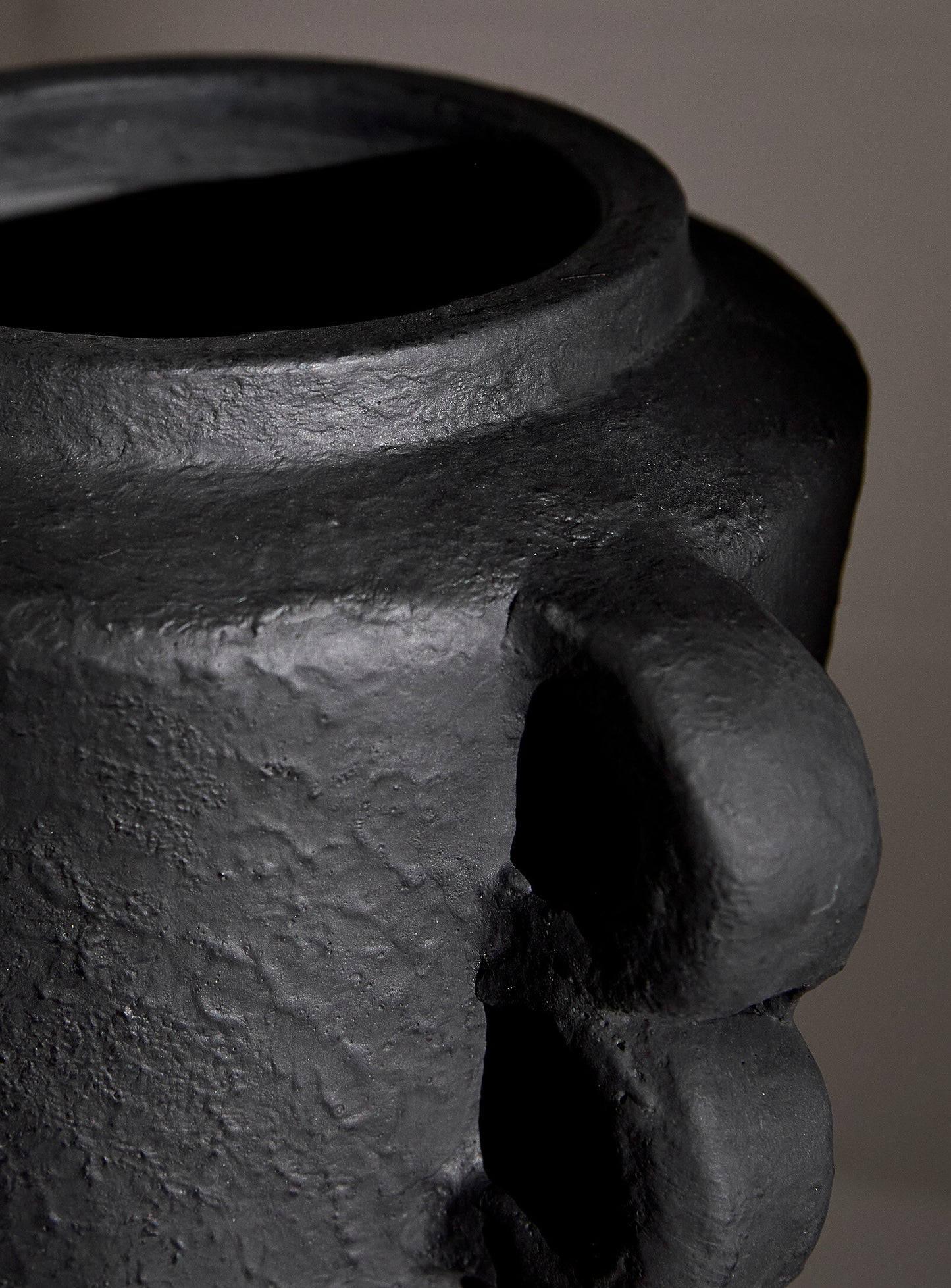 Vase Hercules - Noir antique