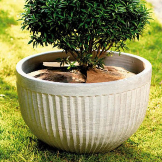 Nadia terracotta pot, white-grey washed